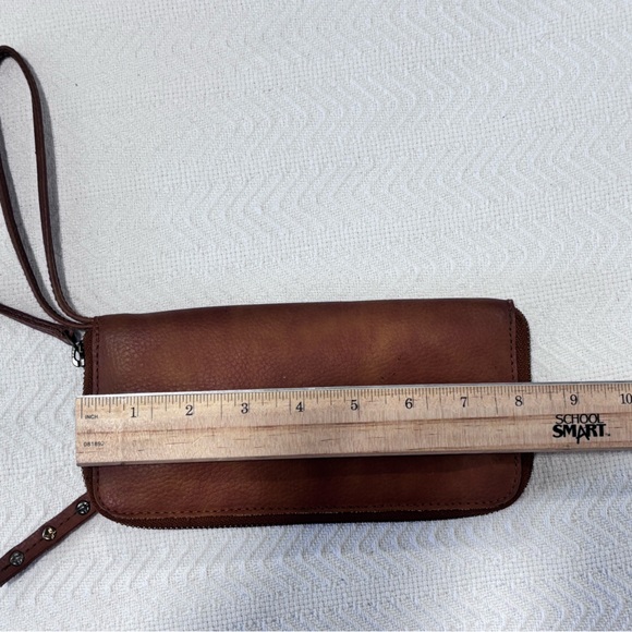 Free People Distressed Brown Leather Wristlet - Picture 6 of 7